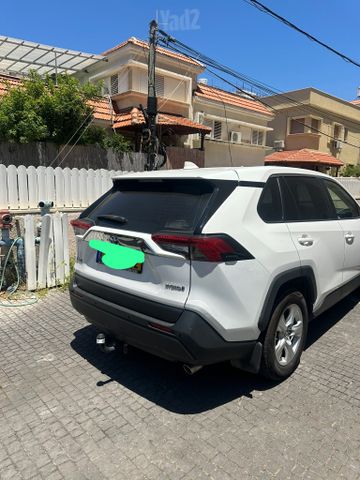 טויוטה RAV4