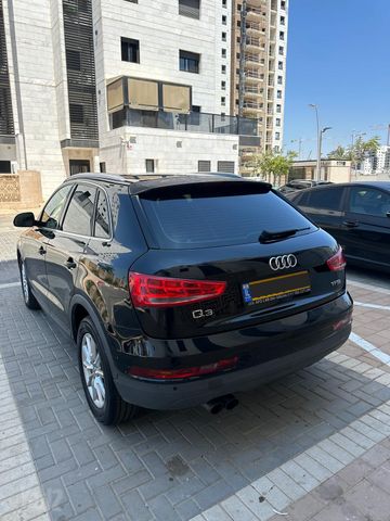 אאודי Q3