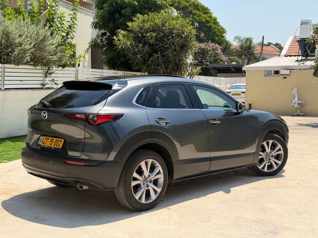 מאזדה CX-30