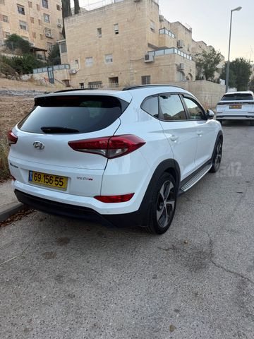 יונדאי טוסון