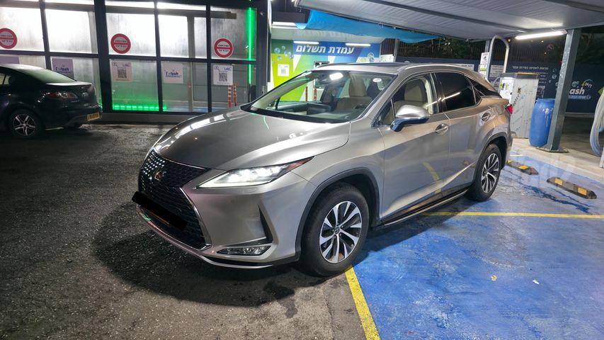 לקסוס RX