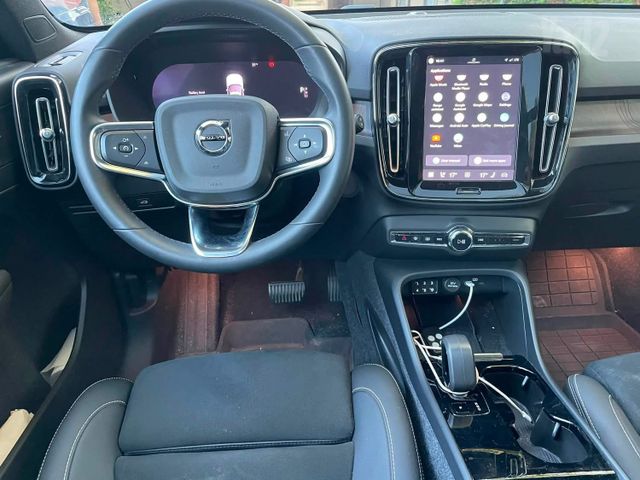 וולוו XC40