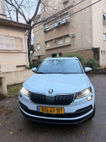 מודעת רכב סקודה קארוק