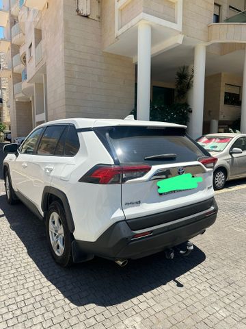 טויוטה RAV4
