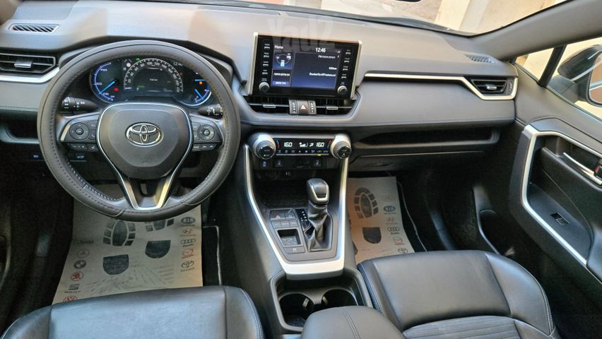 טויוטה RAV4