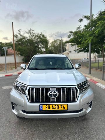 מודעת רכב טויוטה לנד קרוזר