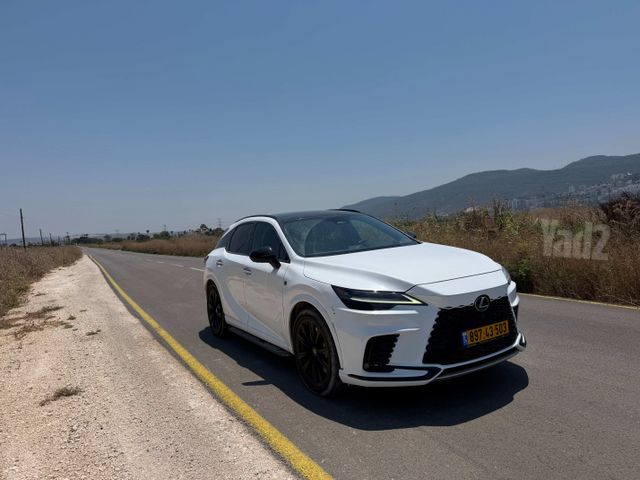 לקסוס RX