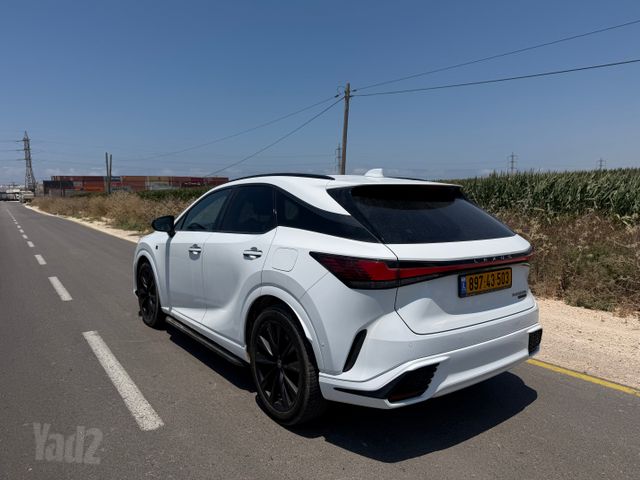 לקסוס RX