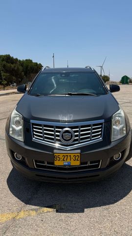 קאדילק SRX