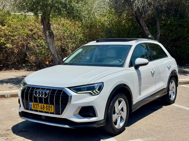 מודעת רכב אאודי Q3