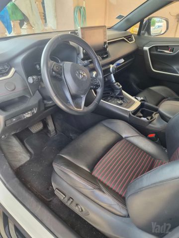 טויוטה RAV4