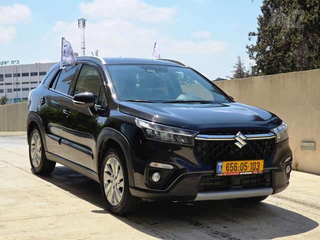 סוזוקי S-Cross