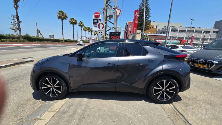 טויוטה C-HR
