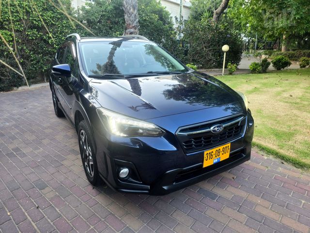 סובארו XV