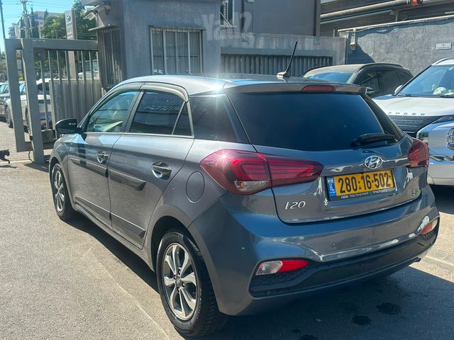 יונדאי i20