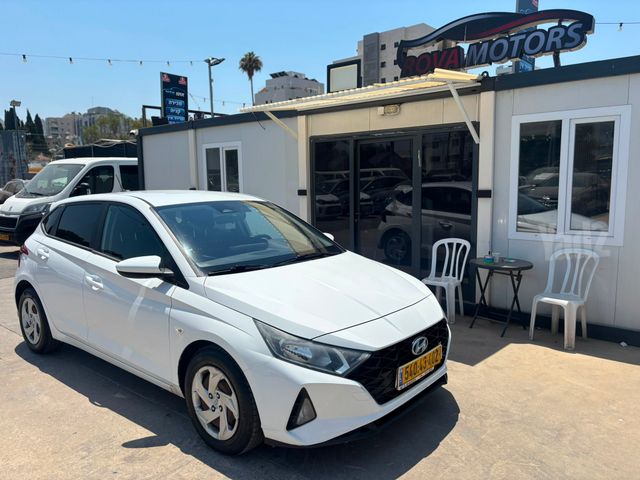יונדאי i20