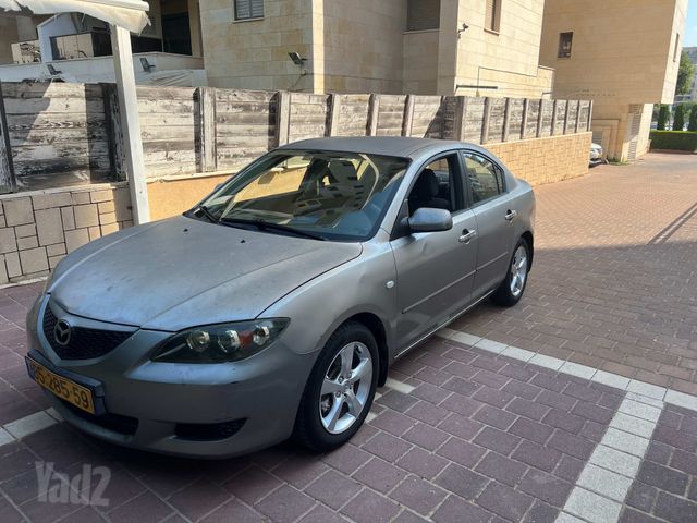 מודעת רכב מאזדה 3