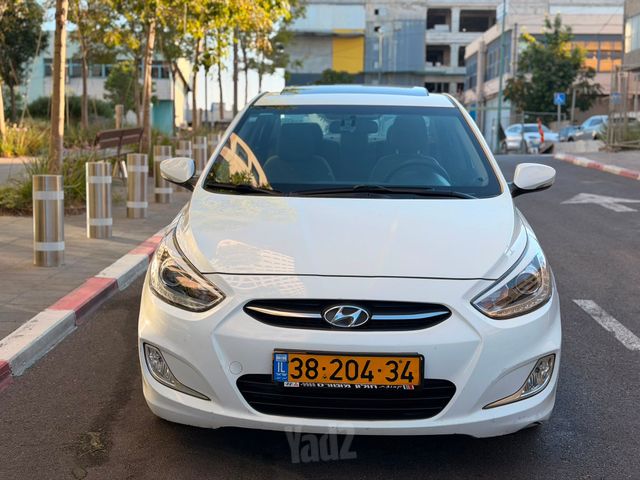 יונדאי אקסנט i25