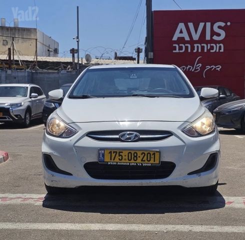 יונדאי אקסנט i25