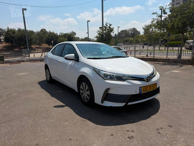 טויוטה קורולה