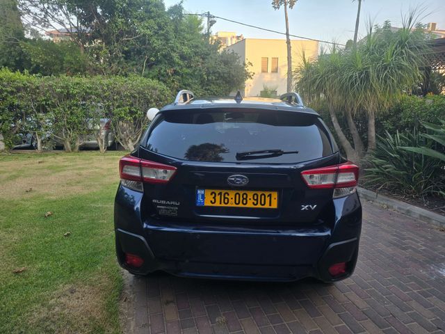 סובארו XV