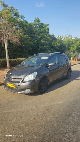 טויוטה ורסו