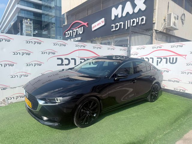 מאזדה 3