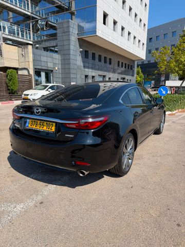 מאזדה 6