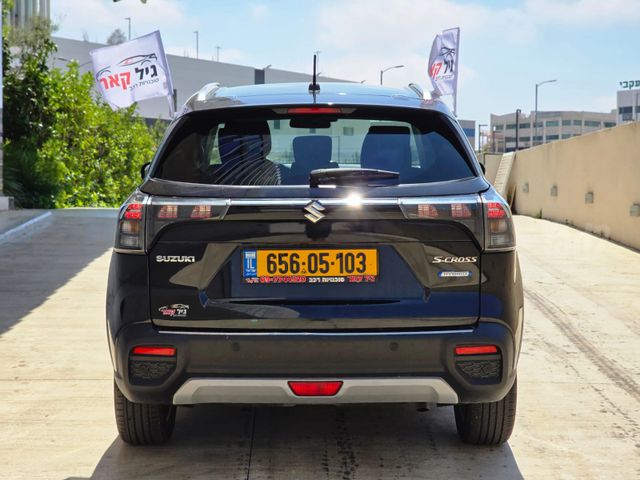 סוזוקי S-Cross