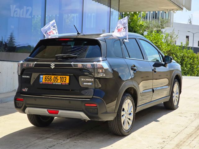 סוזוקי S-Cross