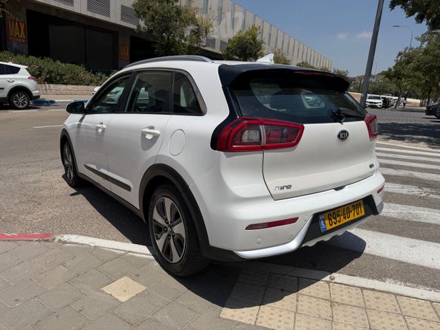 מודעת רכב קיה נירו 2
