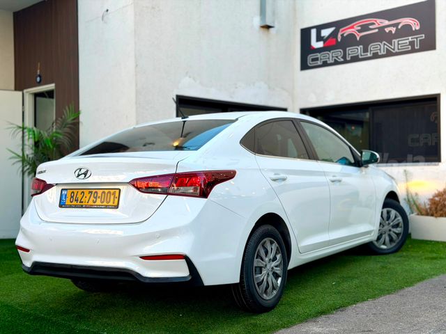 יונדאי אקסנט i25