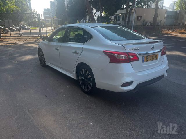 ניסאן סנטרה