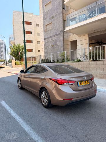 יונדאי I35