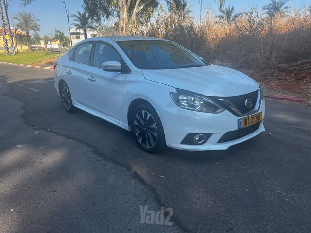 ניסאן סנטרה