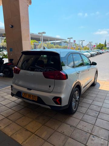 קיה נירו פלוס