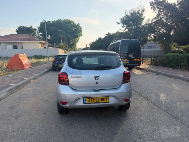דאצ'יה סנדרו