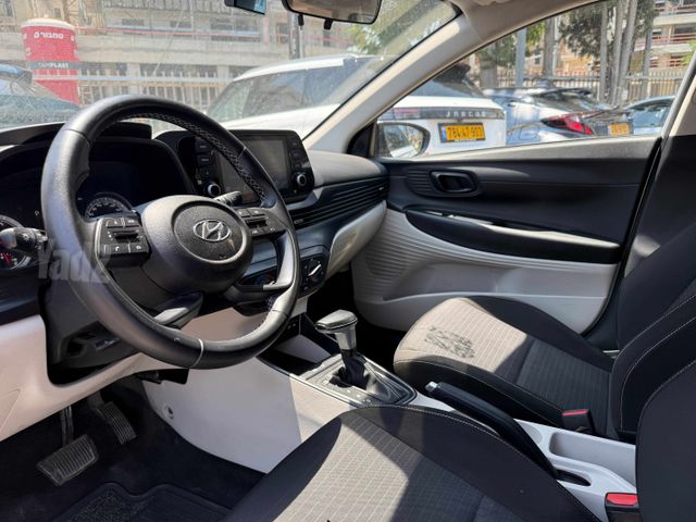 יונדאי i20