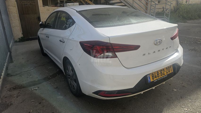 יונדאי אלנטרה
