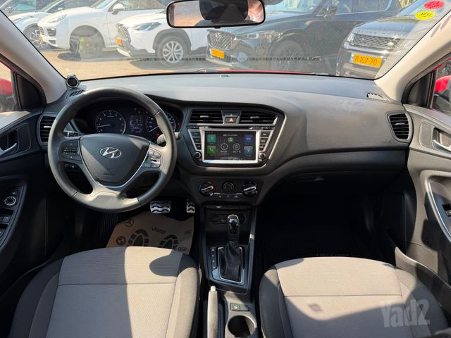 יונדאי I20 קרוס