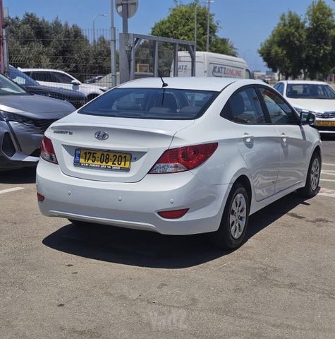 יונדאי אקסנט i25