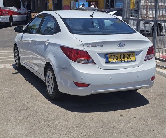 יונדאי אקסנט i25
