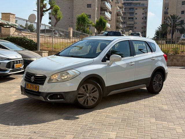 מודעת רכב סוזוקי קרוסאובר 1