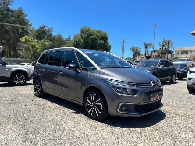 מודעת רכב סיטרואן C4 ספייסטורר