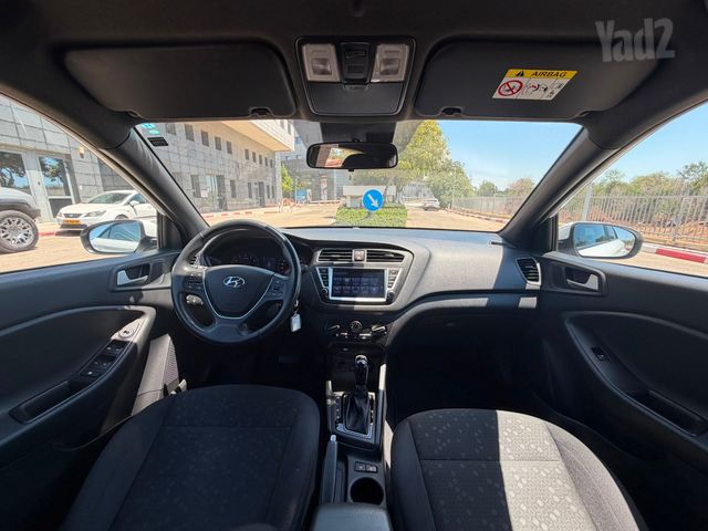 יונדאי i20