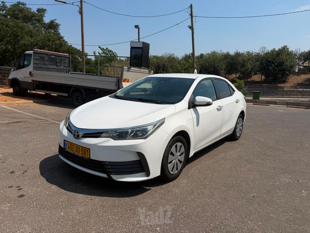 מודעת רכב טויוטה קורולה