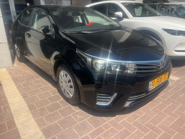 מודעת רכב טויוטה קורולה