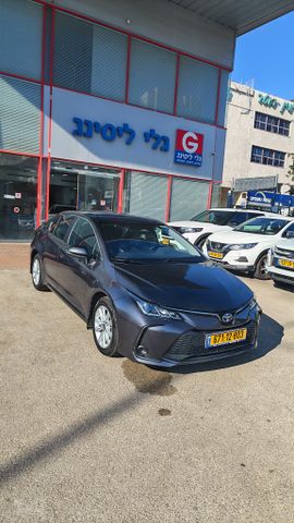מודעת רכב טויוטה קורולה 1