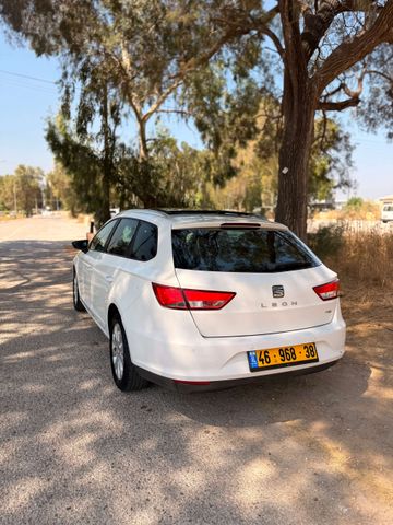 סיאט לאון