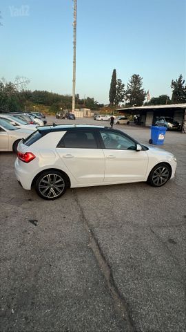 אאודי A1